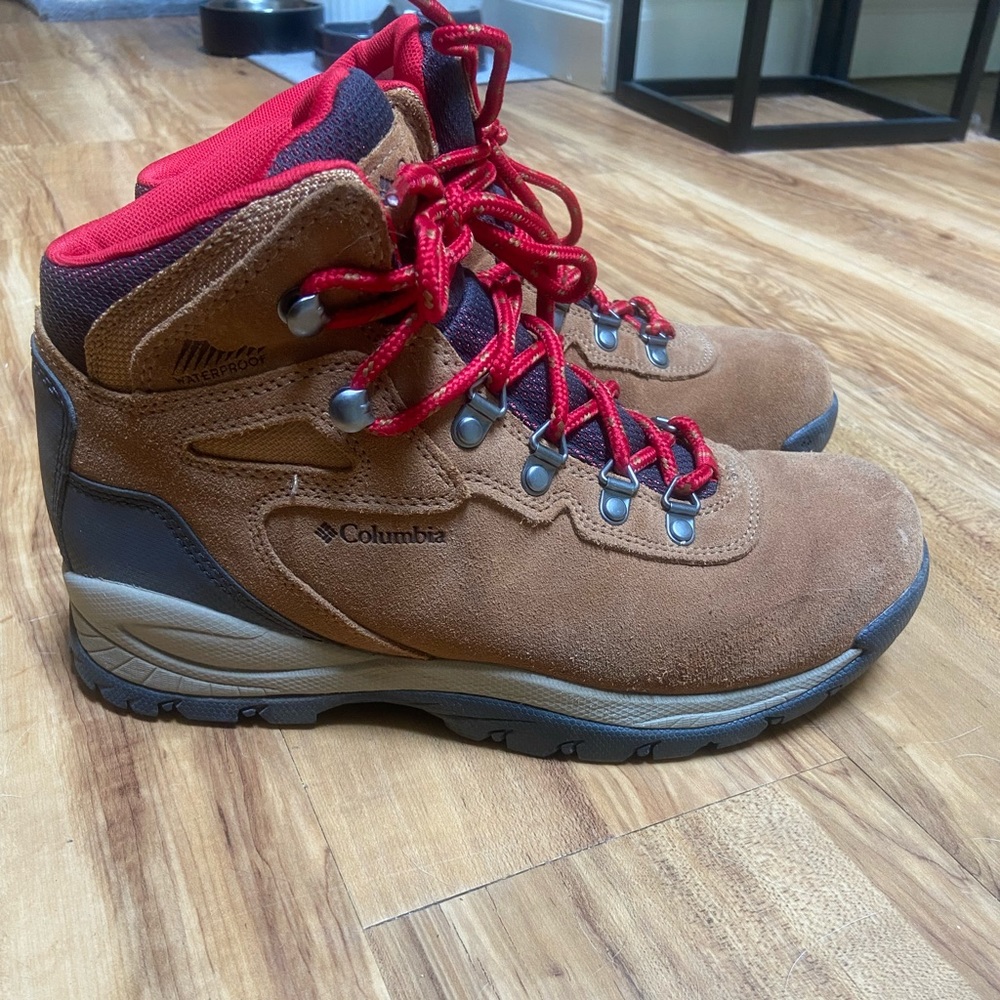 Columbia Women’s Newton Ridge Pro waterproof hiking boots